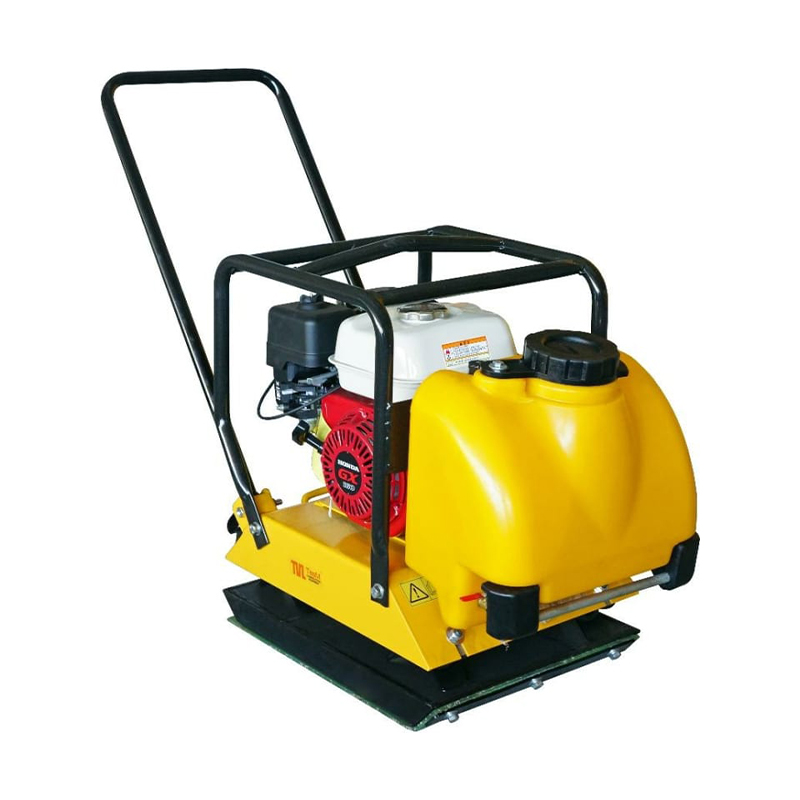 Виброплита TeaM С-90 с баком для воды, коврик, колеса ВП90БНКК