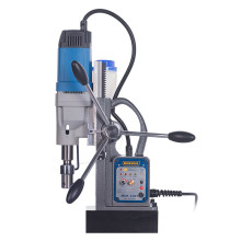 Магнитный сверлильный станок KORNOR MDK 52 AT, 1500 Вт, до 52мм , реверс, M18 авто Магнитный сверлильный станок KORNOR MDK 52 AT, 1500 Вт, до 52мм , реверс, M18 авто