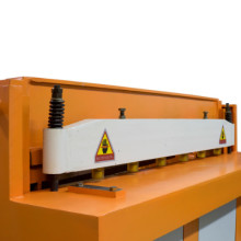 Гильотина электромеханическая Stalex SBJB 2x1300