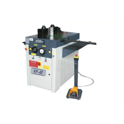Горизонтальные гидравлические прессы HP 40 Горизонтальные гидравлические прессы HP 40