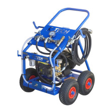 Установка опрессовочная высокого давления C-TECH NP1520 (140 бар, до 1200 л/ч, 5.5 кВт, 380 В) мобильная