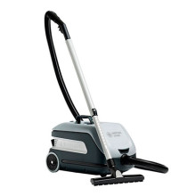 Коммерческий пылесос Nilfisk VP600 V3 для сухой уборки Коммерческий пылесос Nilfisk VP600 V3 для сухой уборки