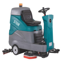 Компактная поломоечная машина с сиденьем оператора VinnerMyer S700R L150 Компактная поломоечная машина с сиденьем оператора VinnerMyer S700R L150