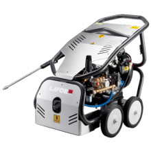 Бензиновая мойка LAVOR Professional THERMIC 22 5015 H LP Бензиновая мойка LAVOR Professional THERMIC 22 5015 H LP