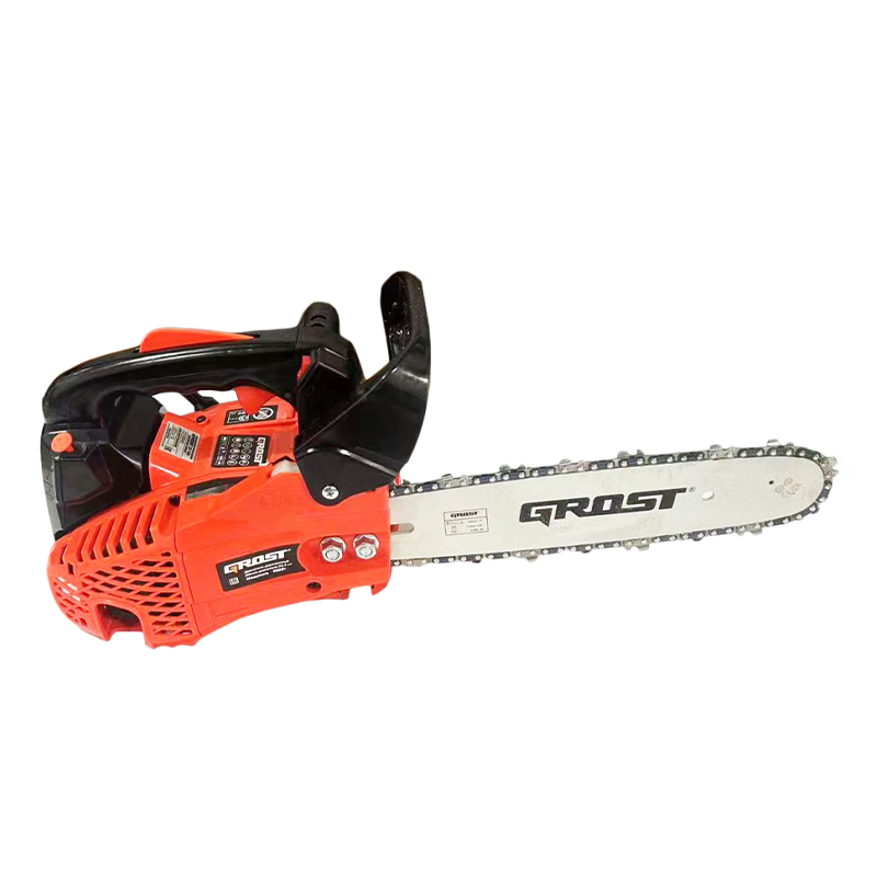 Цепная бензопила GROST CS 100 Цепная бензопила GROST CS 100