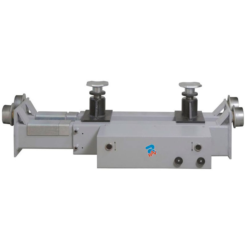 Домкрат канавный пневмо-гидравлический КР118NP (13,5 т)