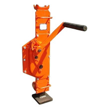 Домкрат реечный TOR ДР 3000 3 т с обрезиненной ручкой Домкрат реечный TOR ДР 3000 3 т с обрезиненной ручкой