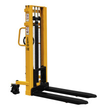 Штабелер гидравлический SMARTLIFT SDA 1025 1000 кг; 2,5 м; фиксированные вилы Штабелер гидравлический SMARTLIFT SDA 1025 1000 кг; 2,5 м; фиксированные вилы