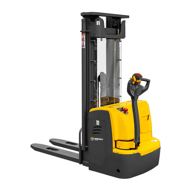 Самоходный электрический штабелер SMARTLIFT CDDR15-III (1500 кг; 5 м; 24В / 240Ач)