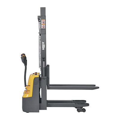 Штабелер самоходный XILIN CDD12R-ES 1,2 т 3 м двухуровневый (сопровождаемый) Штабелер самоходный XILIN CDD12R-ES 1,2 т 3 м двухуровневый (сопровождаемый)