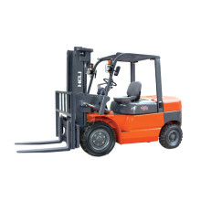 Бензиновый погрузчик 5 т HELI CPQD50-(05) Бензиновый погрузчик 5 т HELI CPQD50-(05)